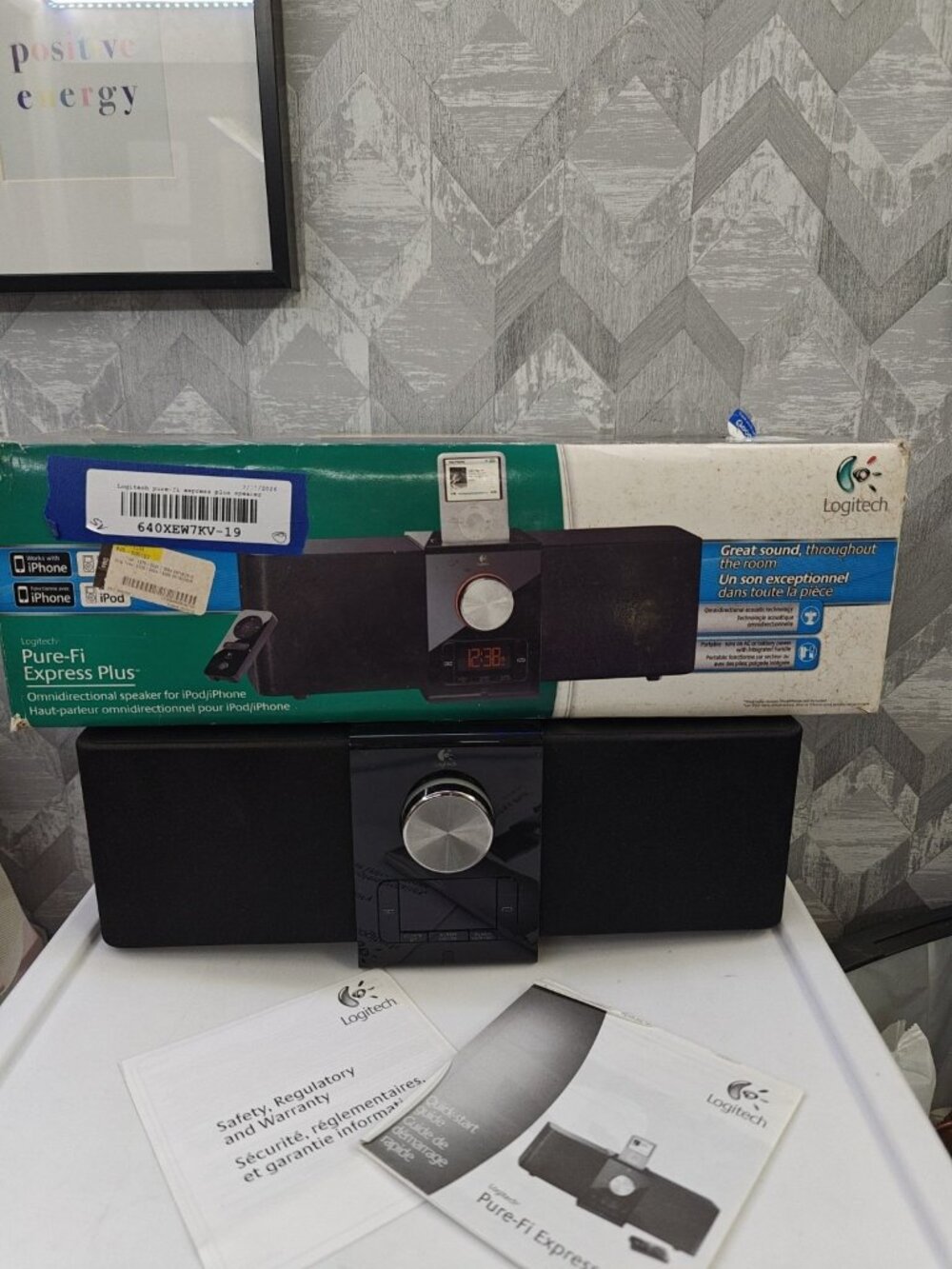Logitech Pure-Fi Express Plus S-00067 Portable Speaker Dock for iPod & iPhone